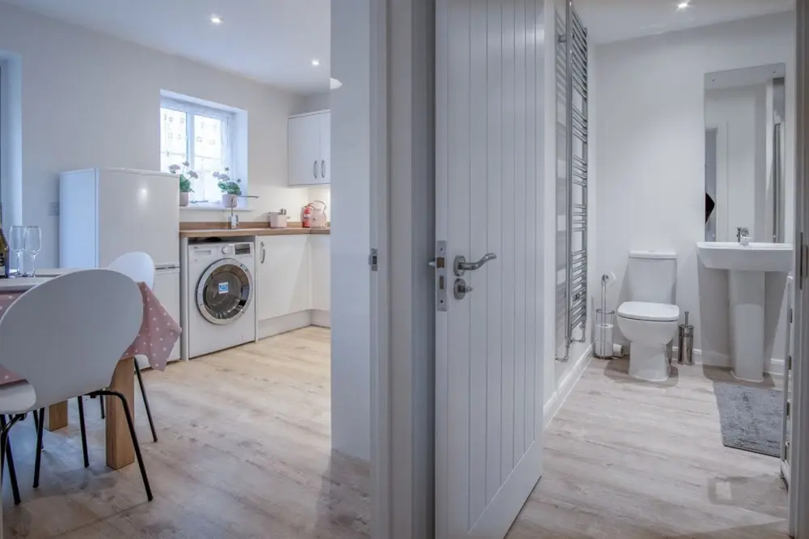 Pink Puffin Cottage - 2 Bed - Templeton