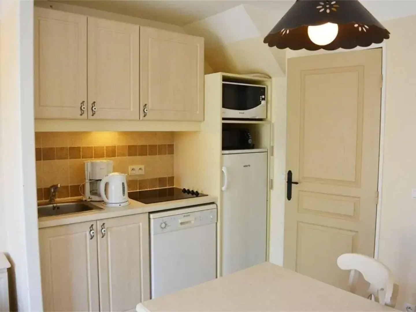 Maison Grospierres, 3 pièces, 6 personnes - FR-1-382-13