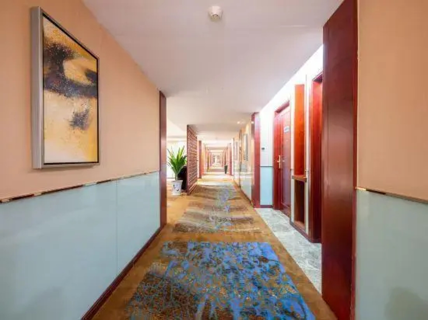 Horizon Garden Hotel