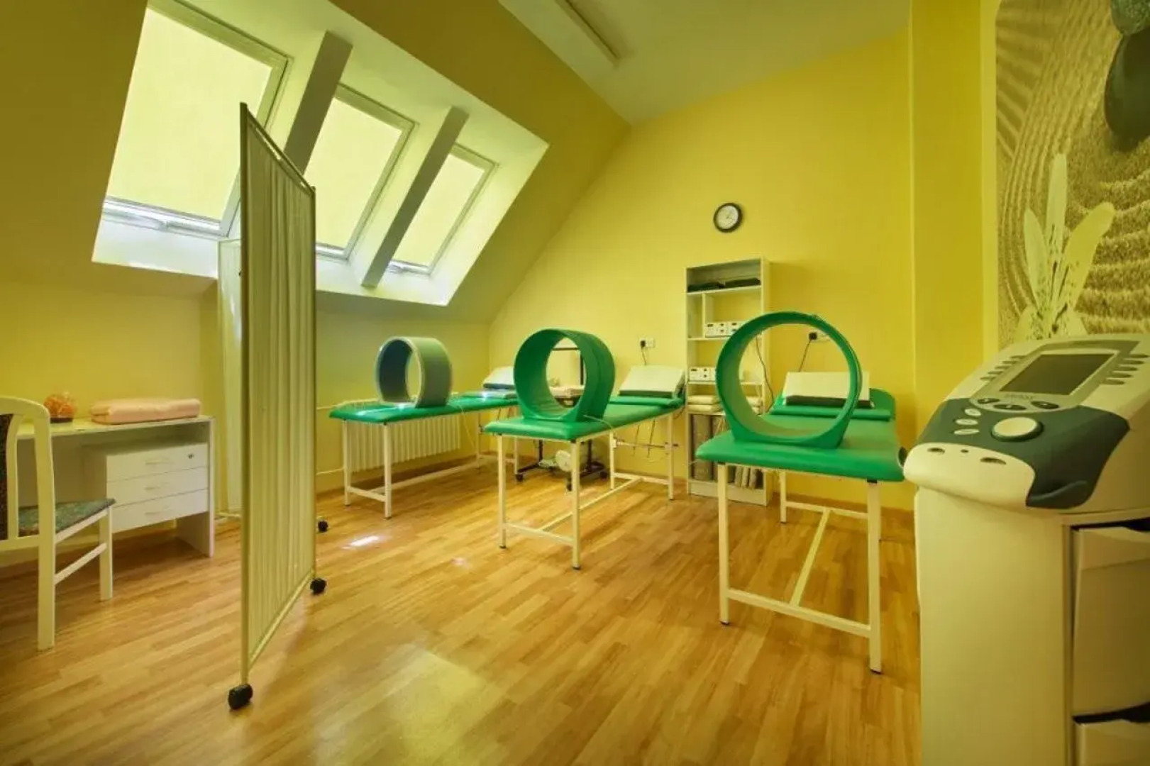 Lazensky Hotel Pyramida I