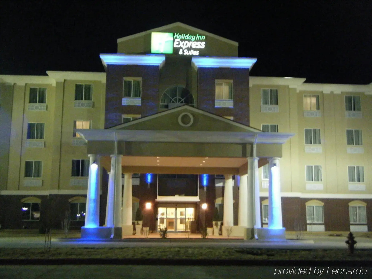 Holiday Inn Express Hotel & Suites Dumas by IHG