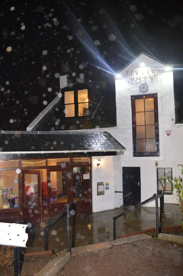 Tayview Hotel