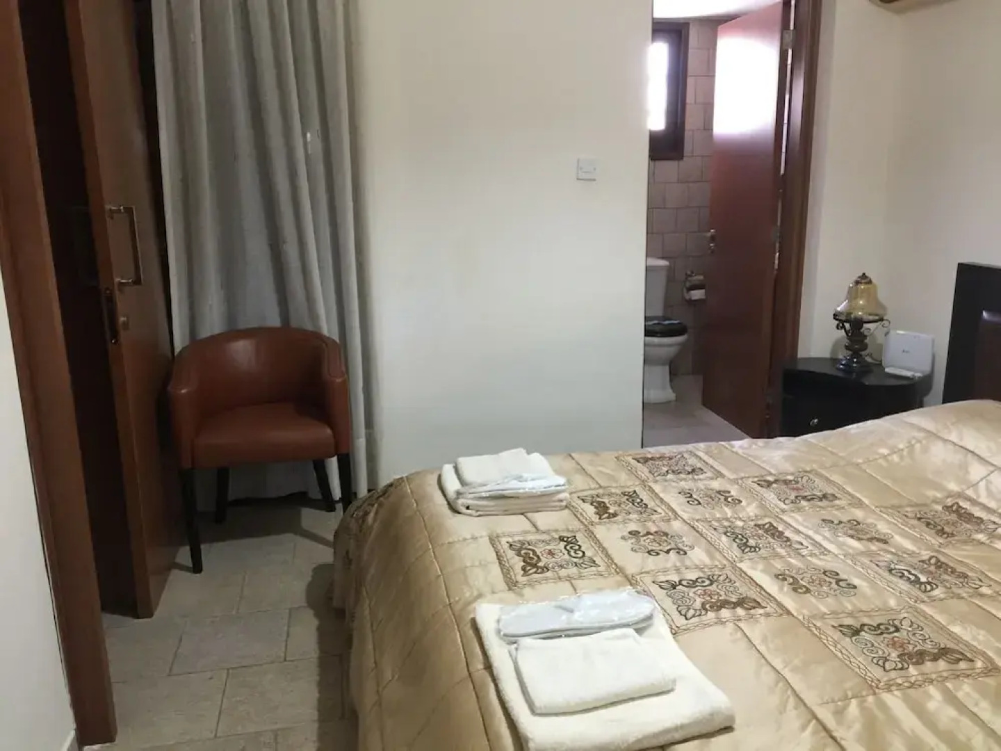 De Michanna Properties