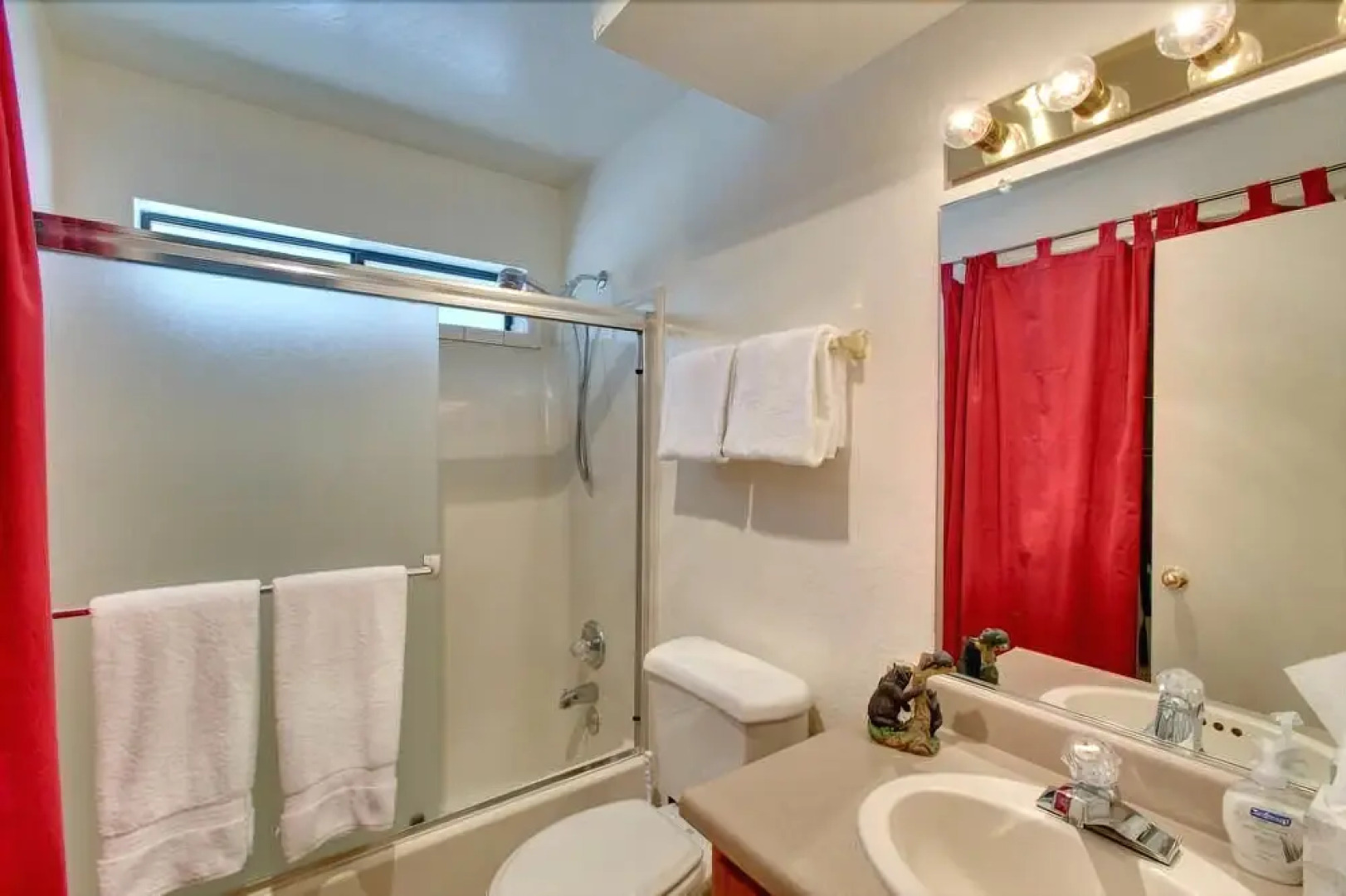 The Robin's Nest by RedAwning