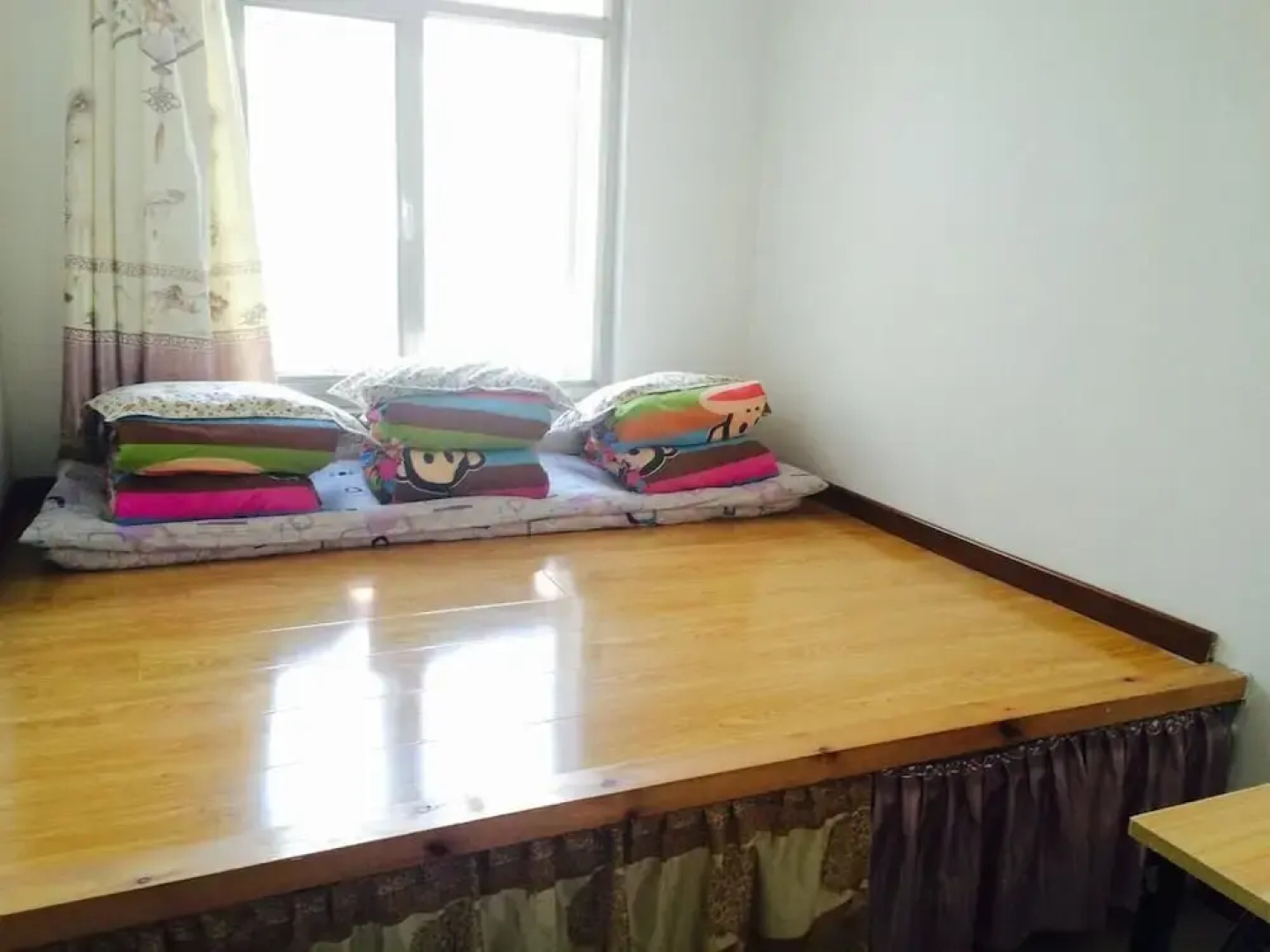 Galaha Int'l Youth Hostel JL Rime Island