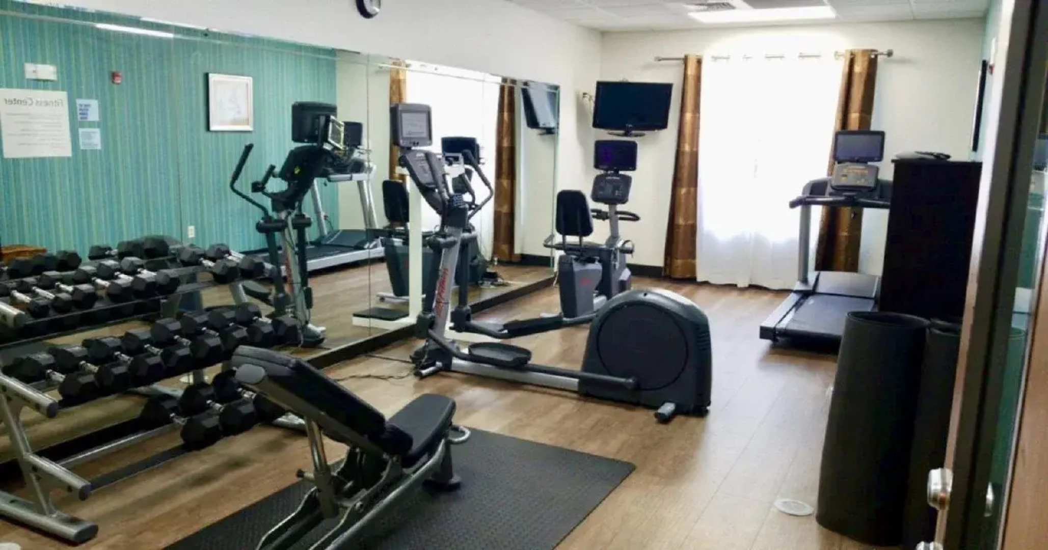 Holiday Inn Express & Suites Palm Bay by IHG