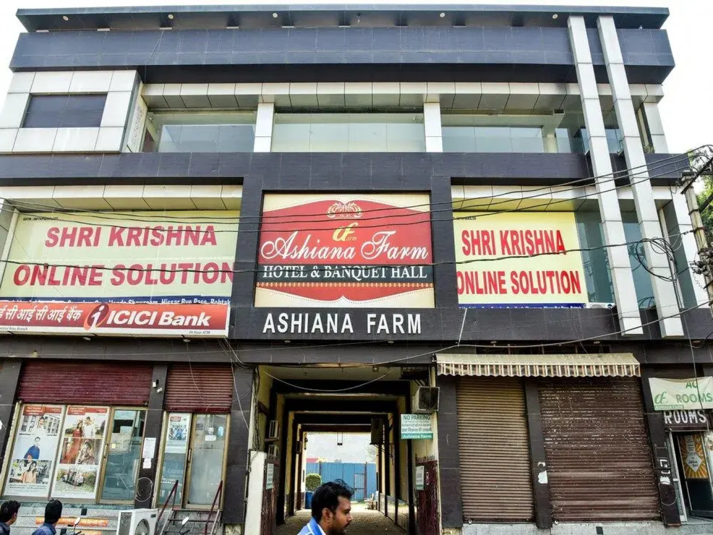 OYO 24840 Hotel Ashiana Farm