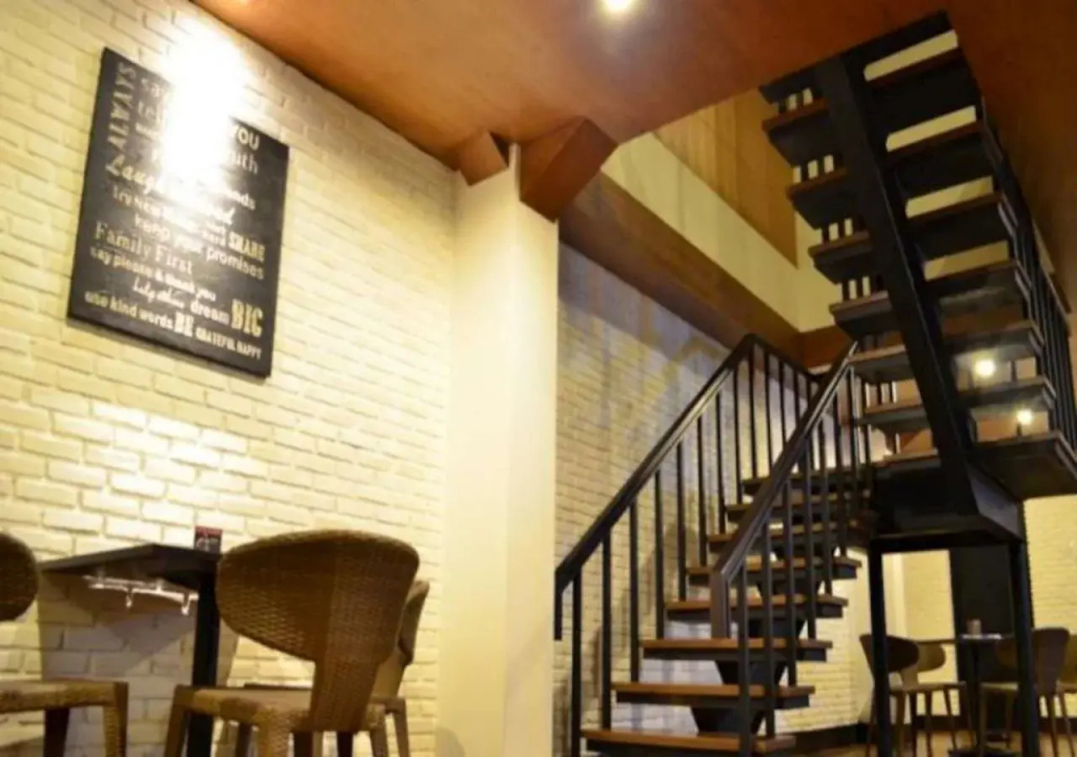 Emersia Hotel & Resort