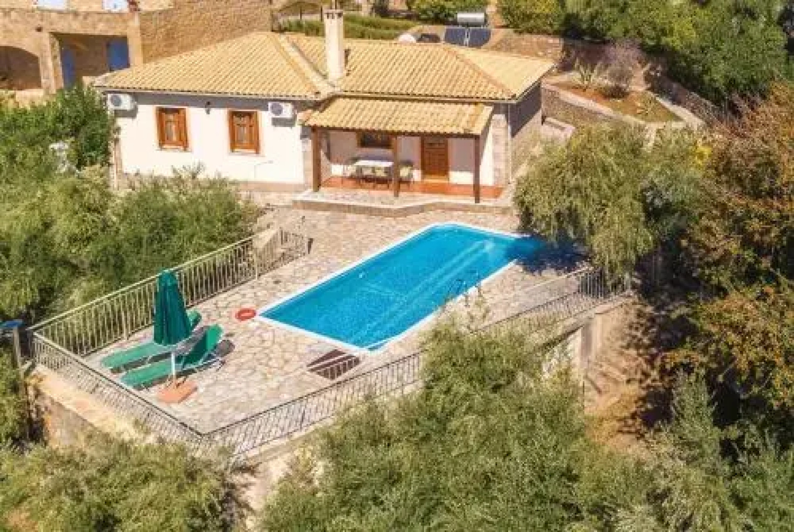 Daphne Aghios Nikolaos Peloponnese