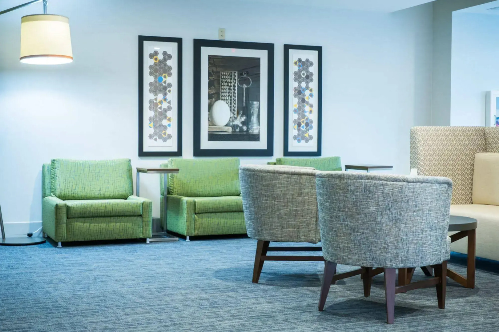 Holiday Inn Express & Suites Kingston-Ulster