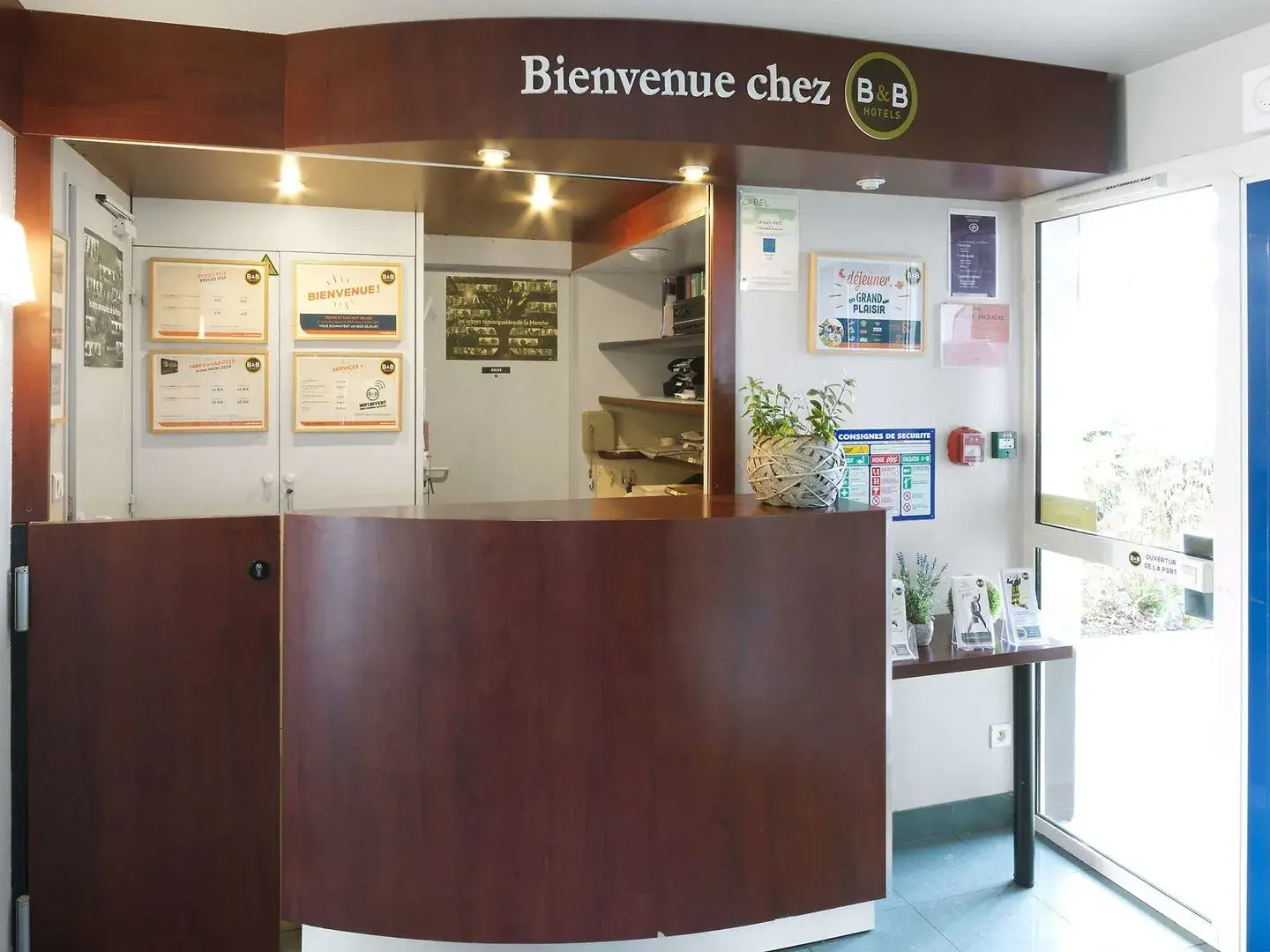 B&B HOTEL Avranches Baie du Mont Saint-Michel