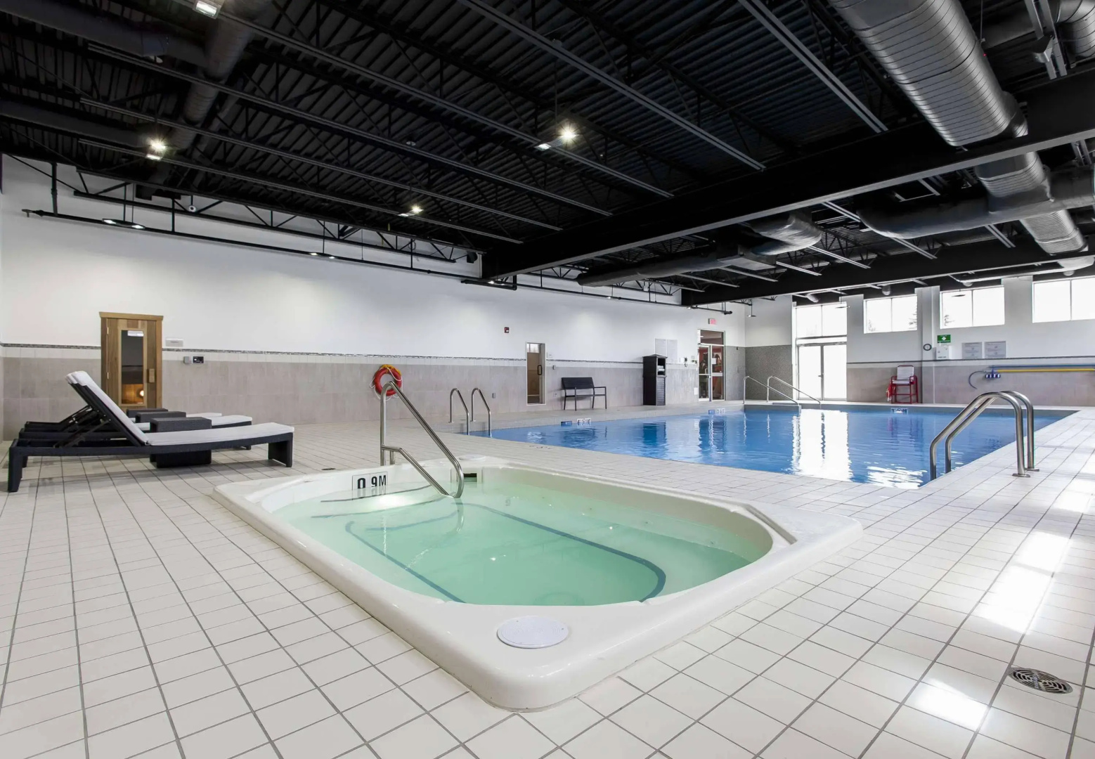 Courtyard by Marriott Montreal West Island/Baie D'Urfe