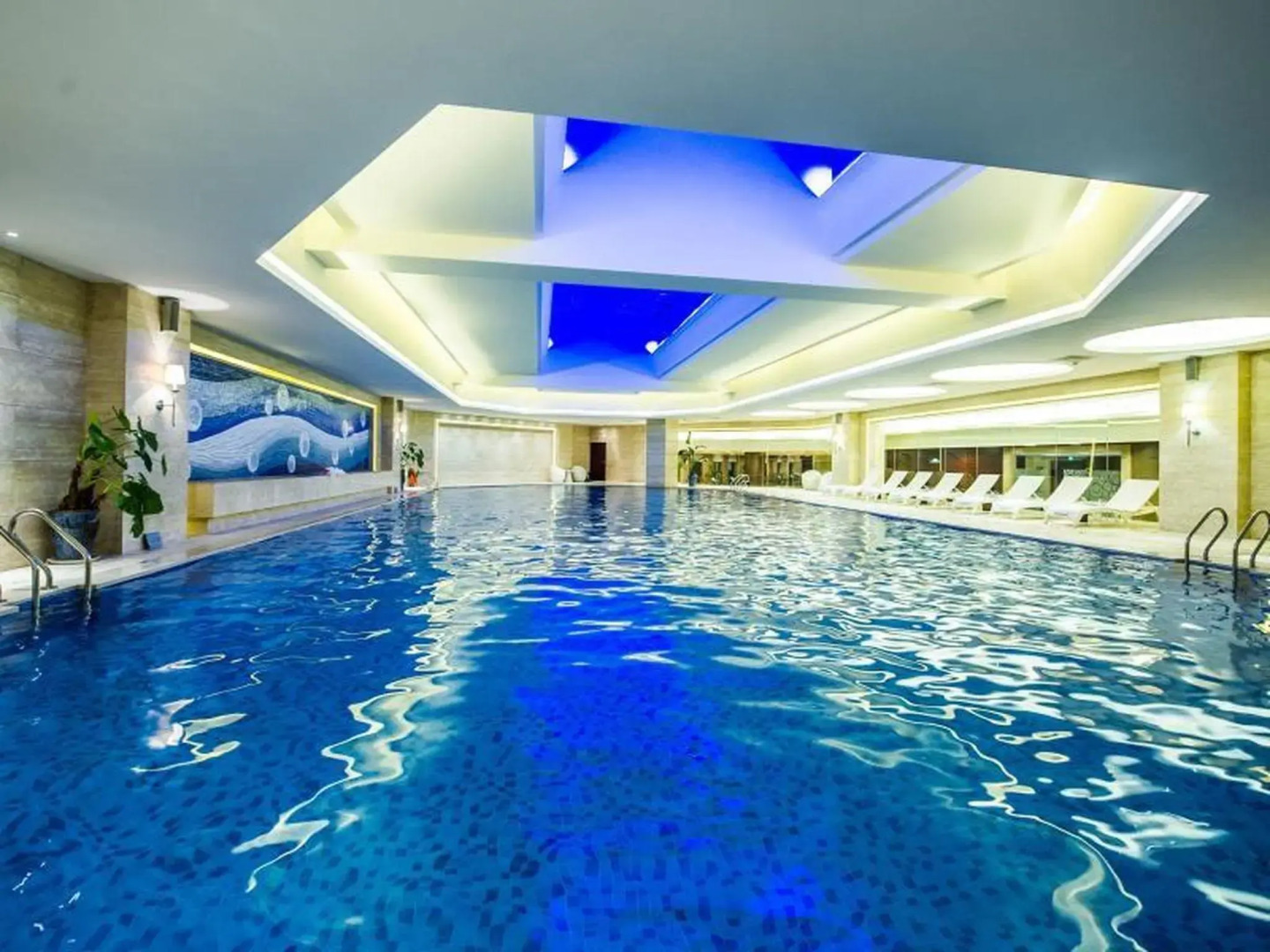 Howard Johnson Nanshan Plaza Bengbu