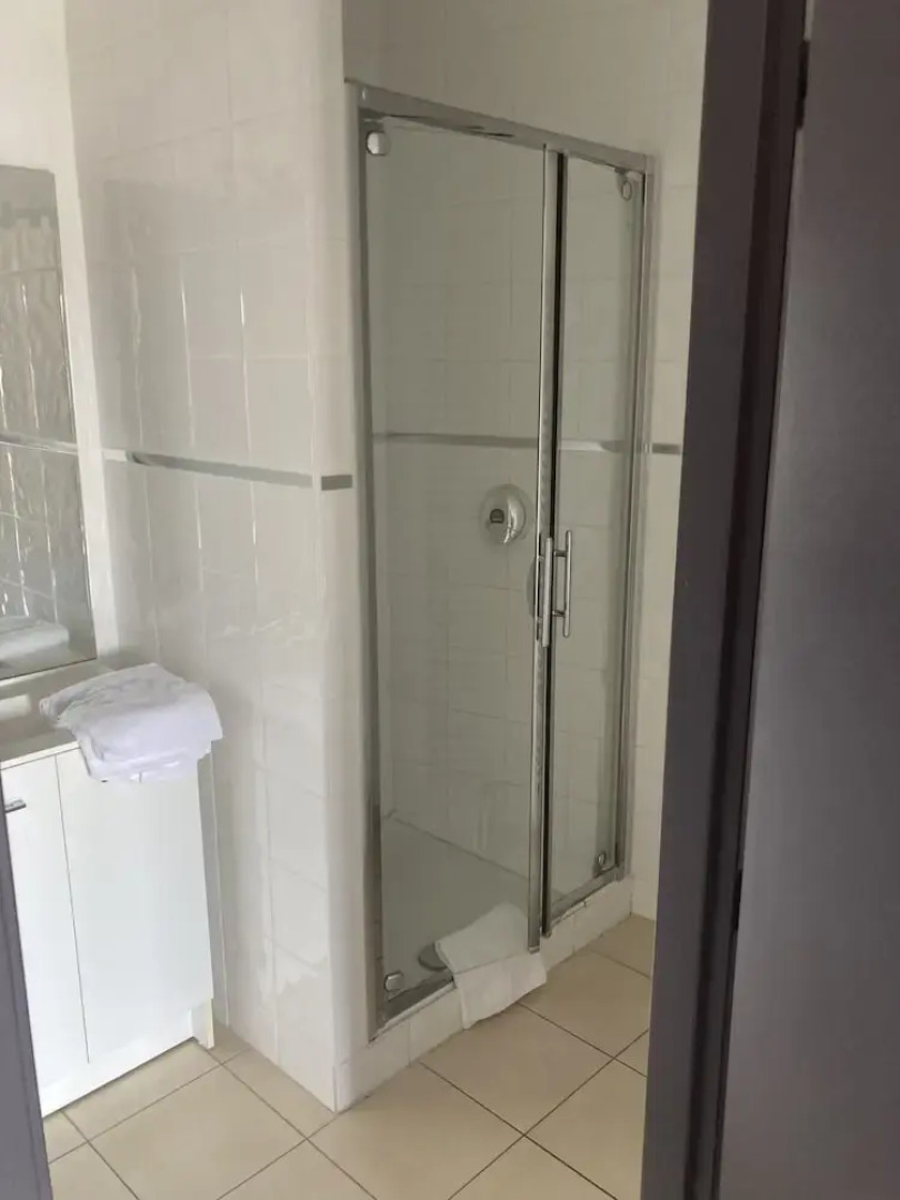 The Resid For Calixte