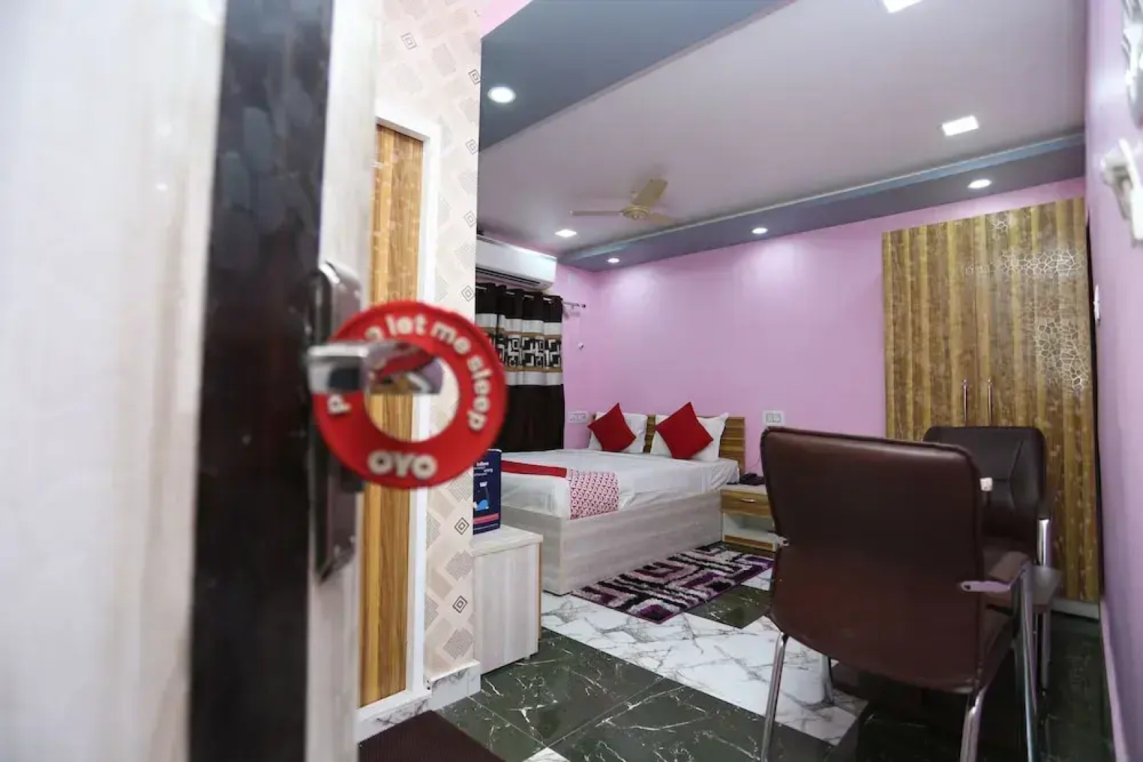 OYO 24770 Hotel Siddhi