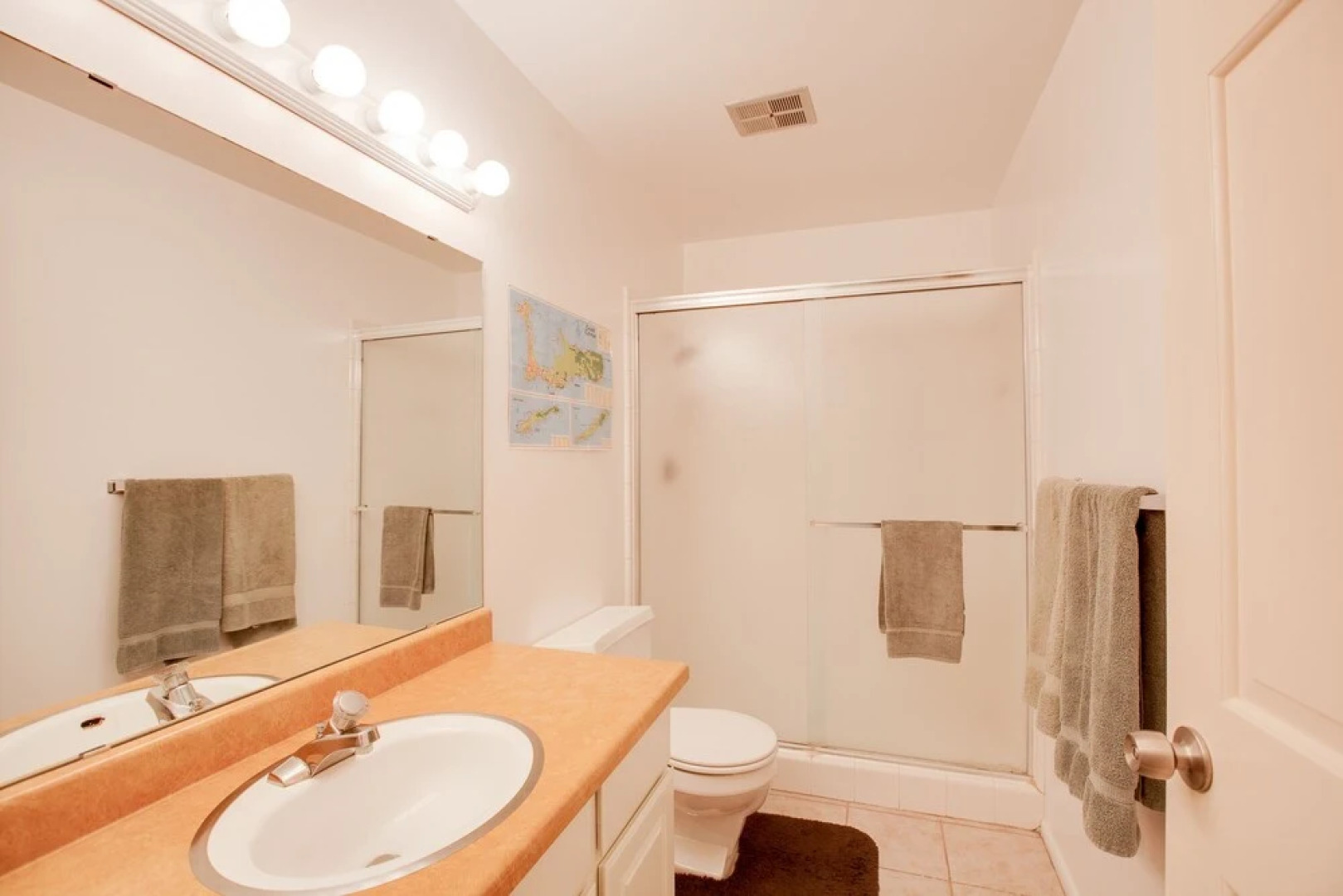 4BR 3BA Phenomenal Ski Retreat Perfectly Located by RedAwning