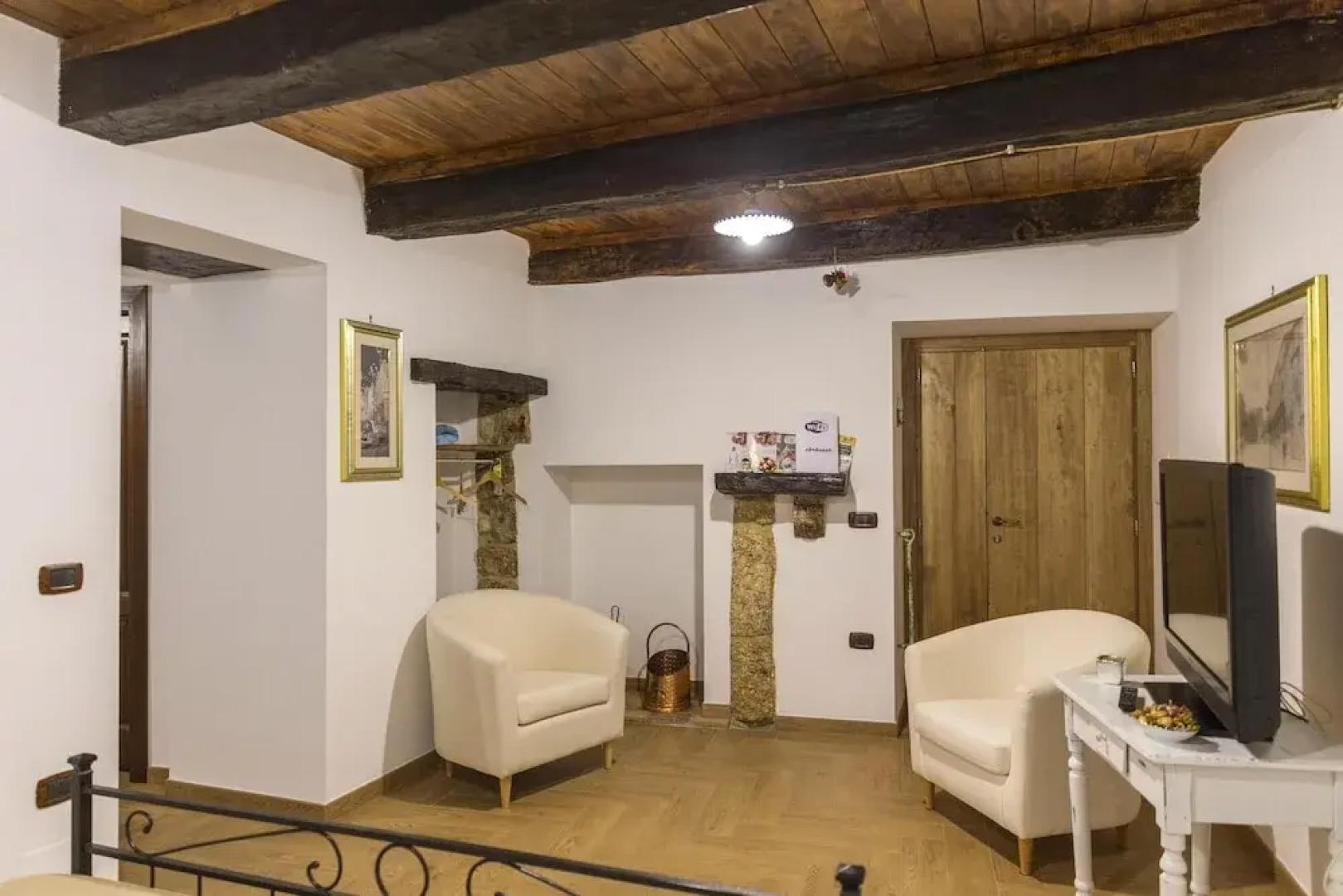 Apartment With one Bedroom in Arce, With Wonderful City View, Balcony and Wifi