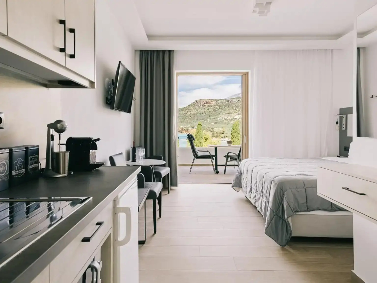 Lighthouse Apartments