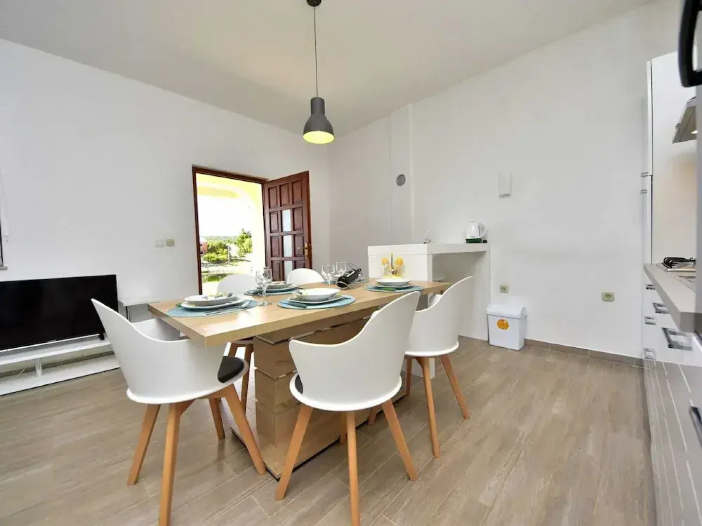 Apartment in Krusevo With Terrace
