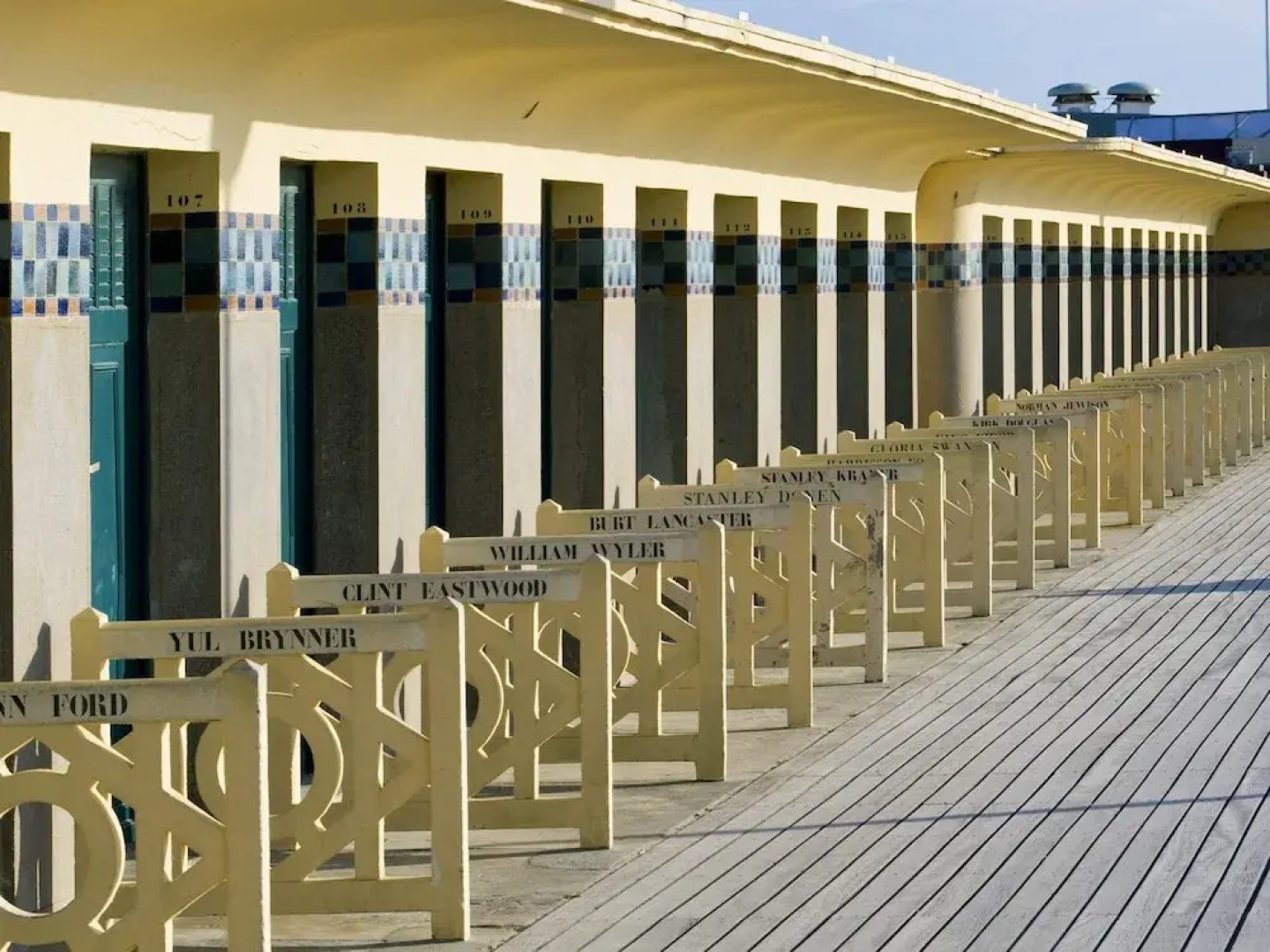 Traditional Apartment With Balcony or Terrace in Deauville