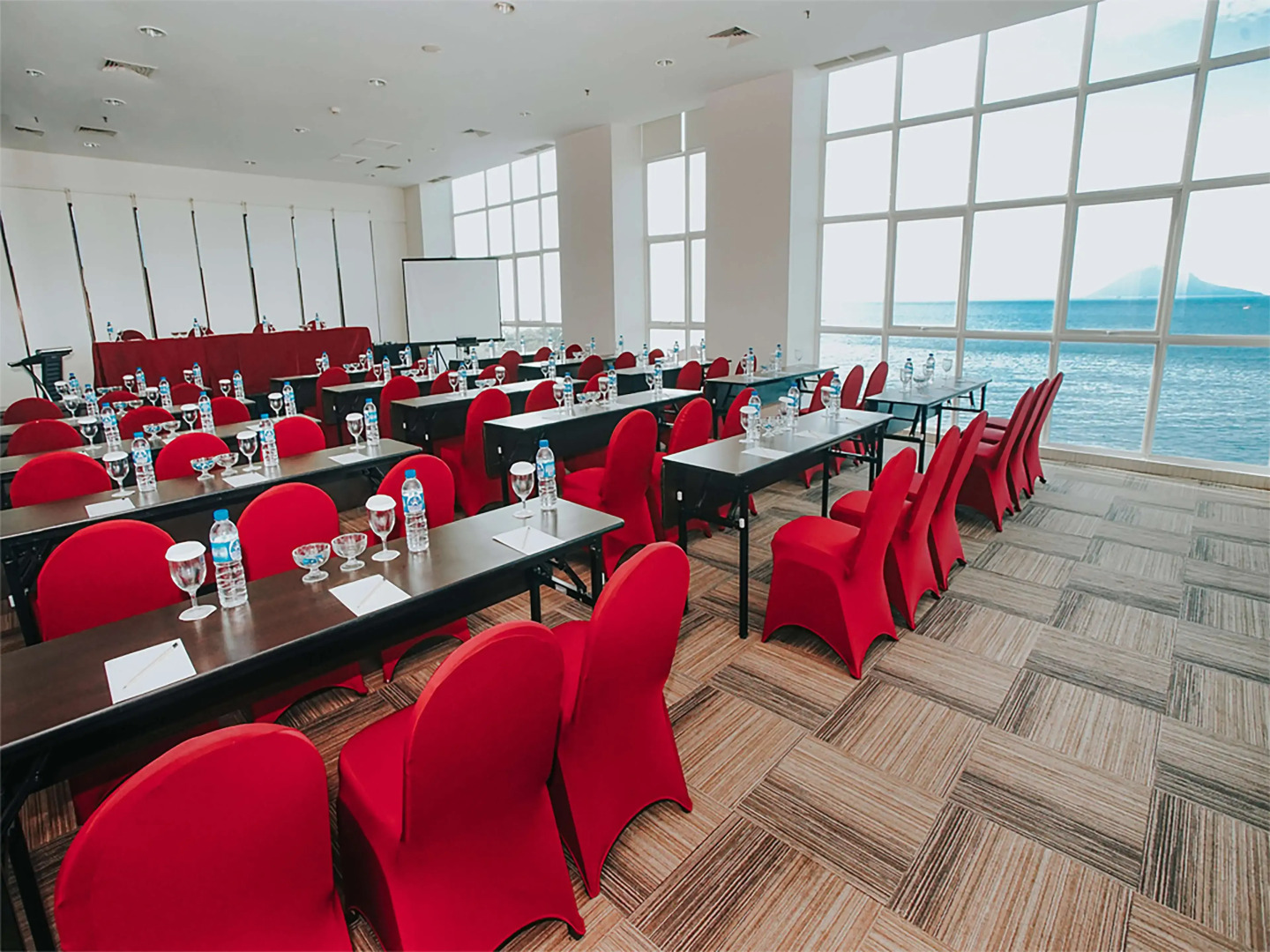 Best Western The Lagoon Hotel