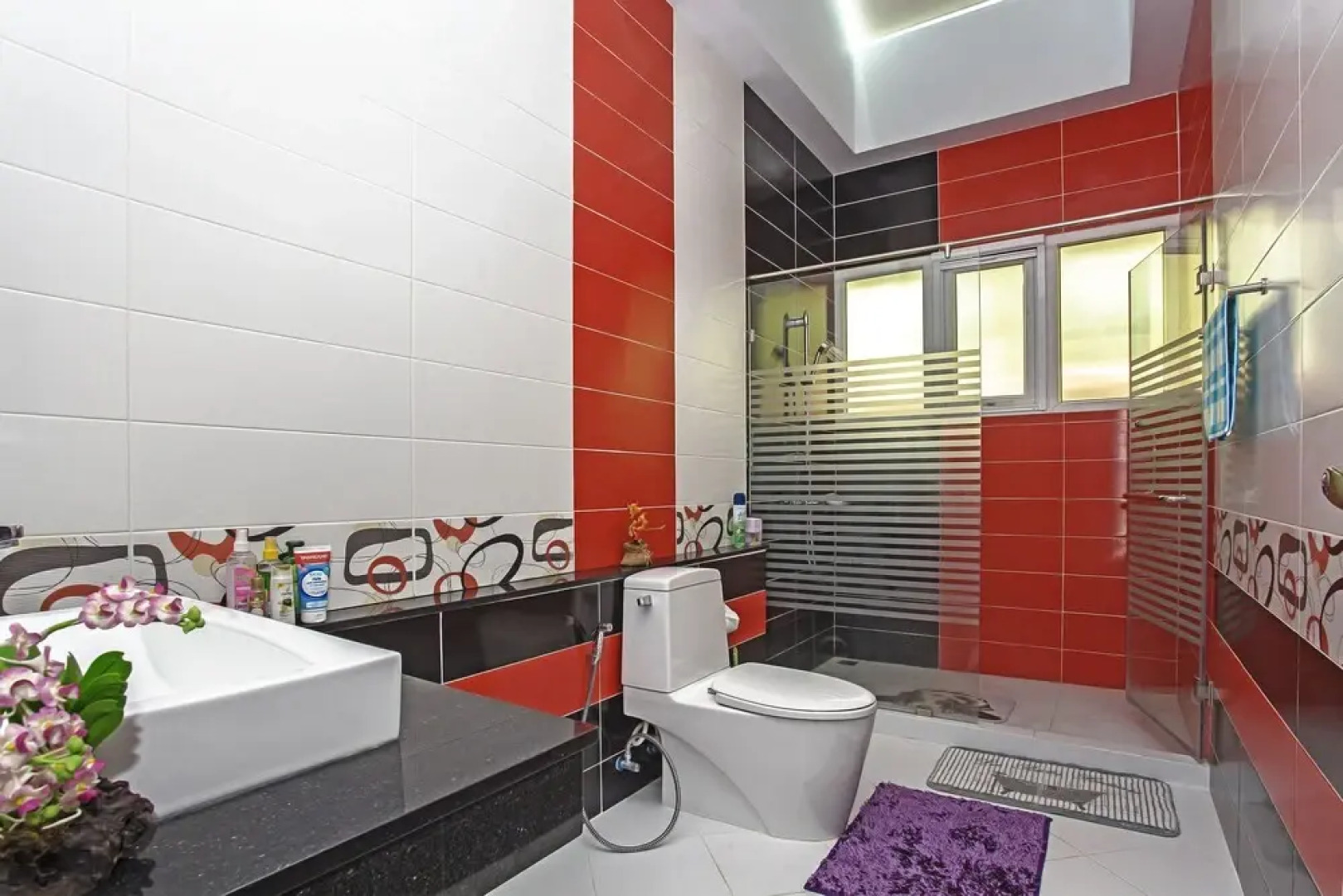 Thammachat Vints No.141