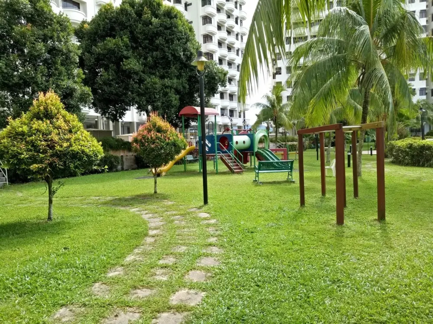 Batu Ferringhi By the Sea Holiday Home