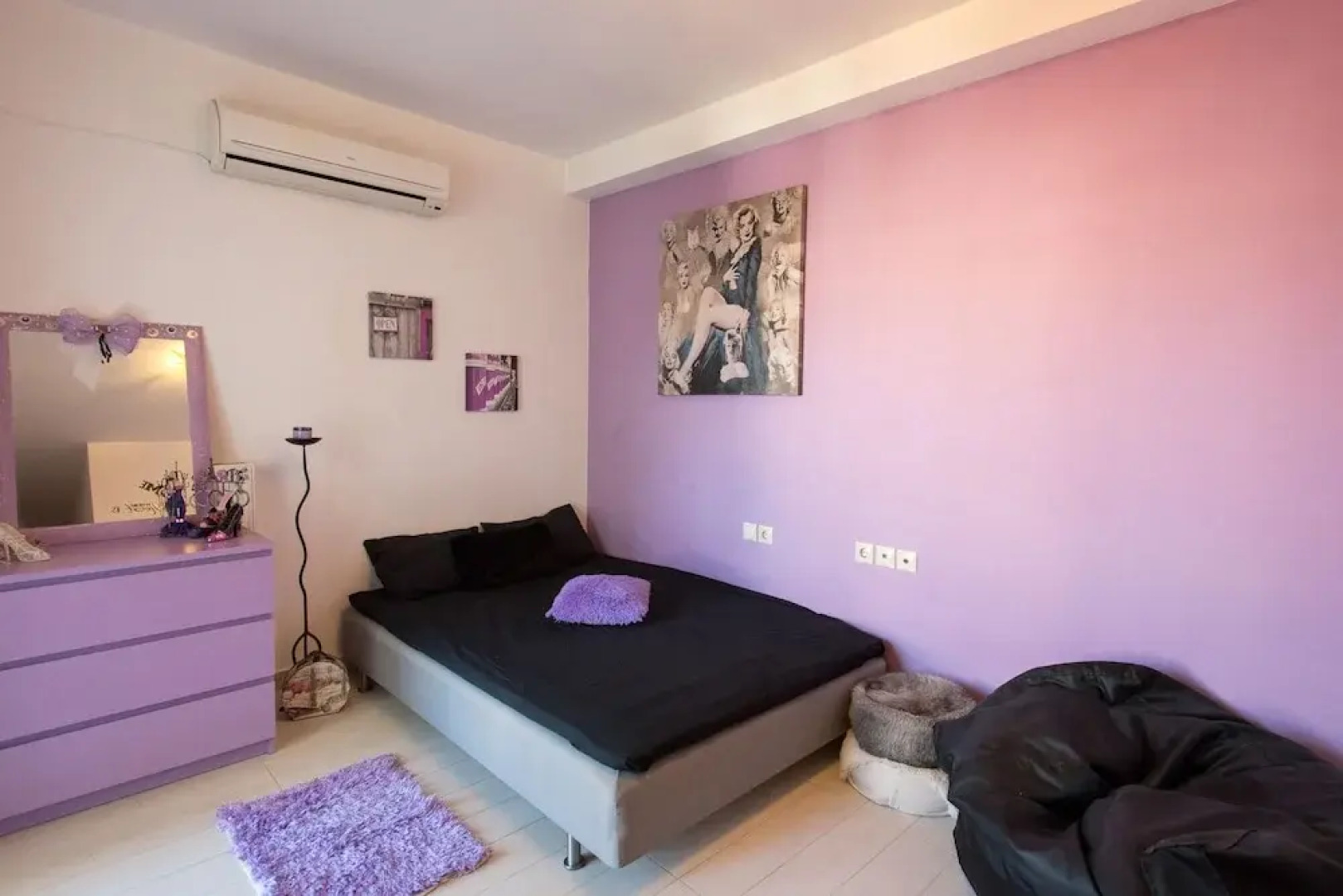 Thomis Beach Family Home Near the Sea