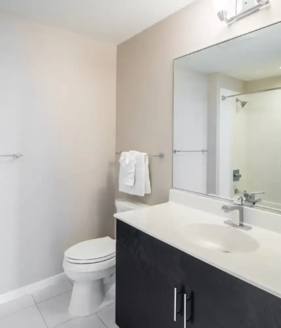 Global Luxury Suites at Town Center North