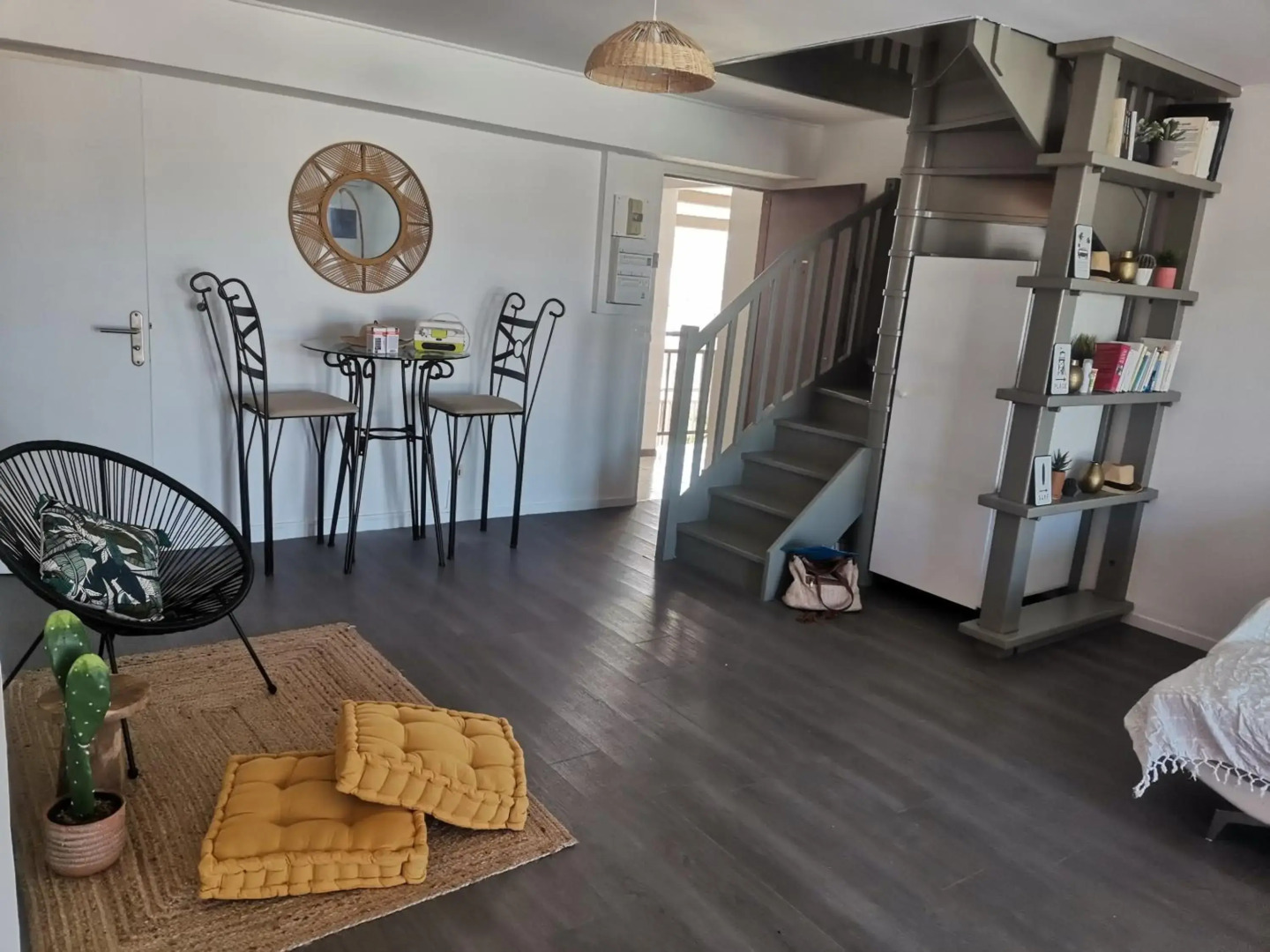 Bel appartement T4 vue mer sur la Marina du Gosier