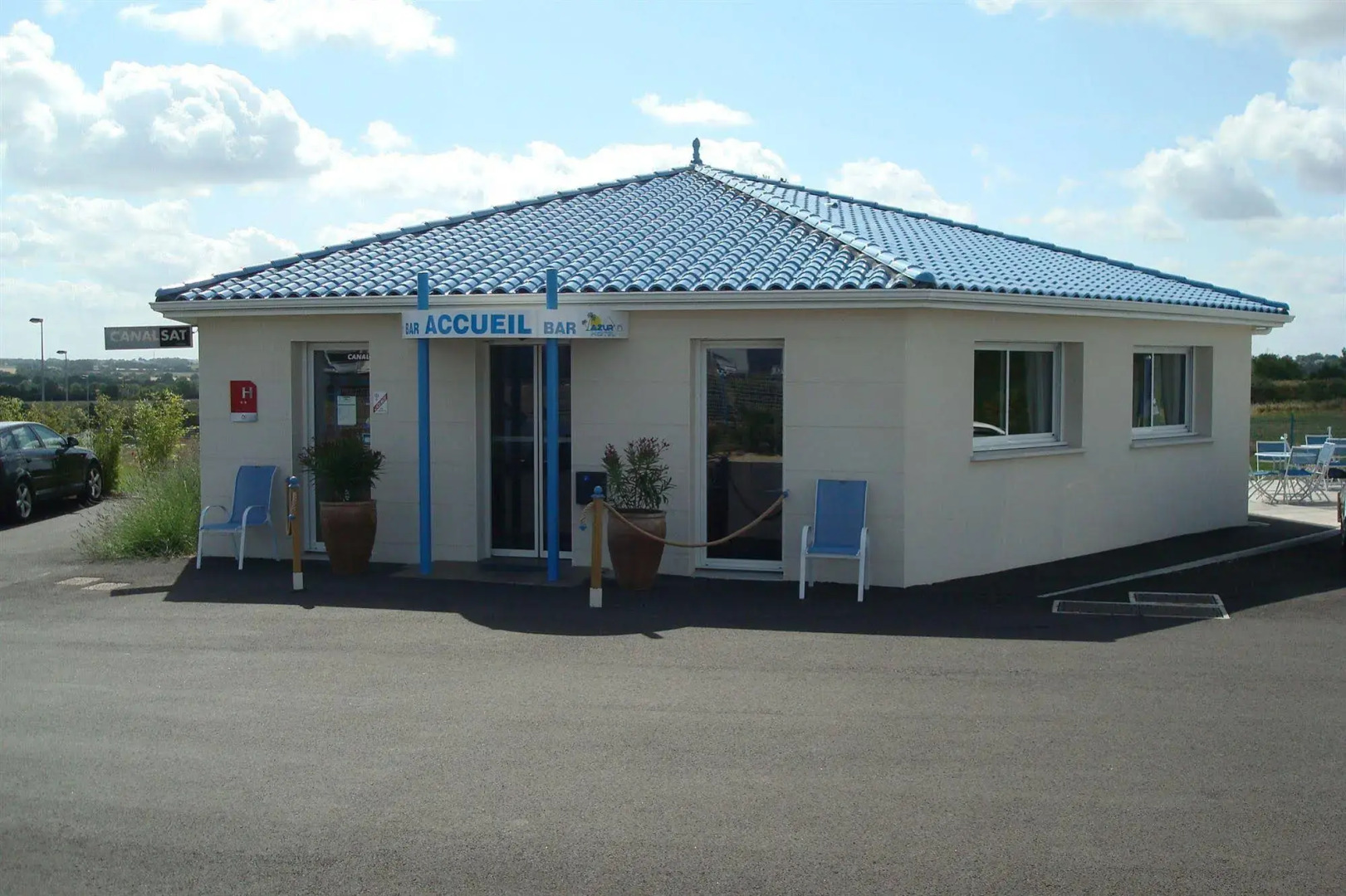 Brit Hotel Confort Azur Cholet Nord