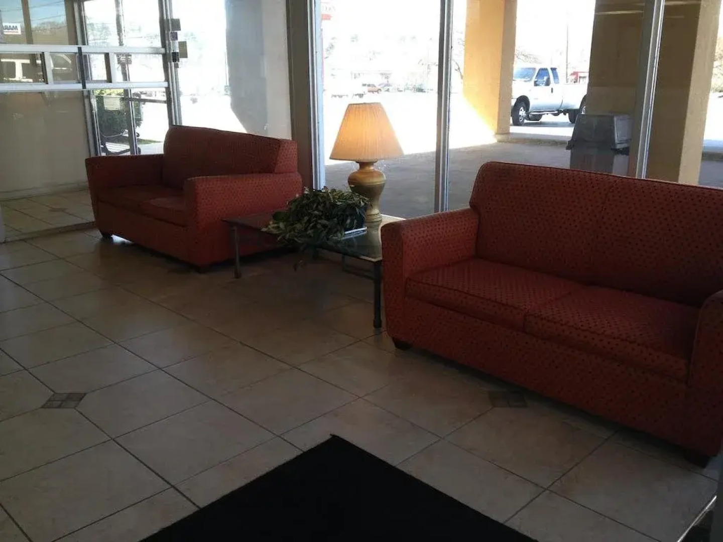 Red Carpet Inn Lenoir