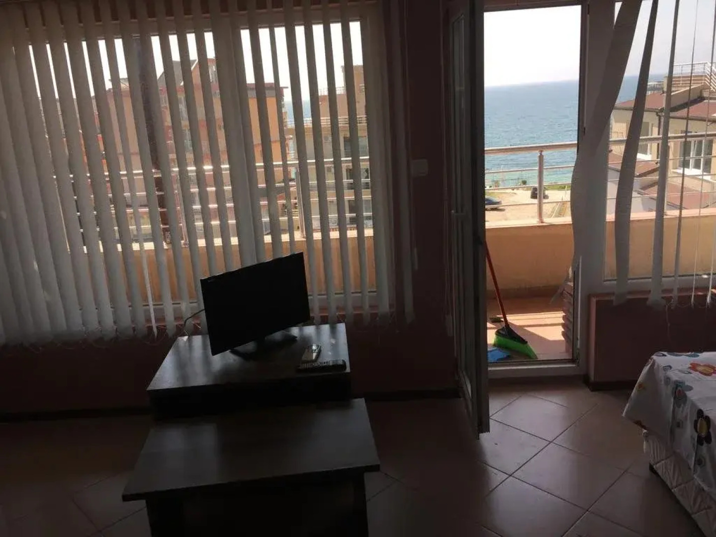 Sunny House Family Complex