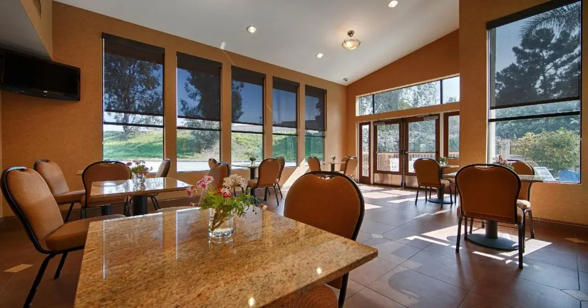 Best Western Diamond Bar Hotel & Suites