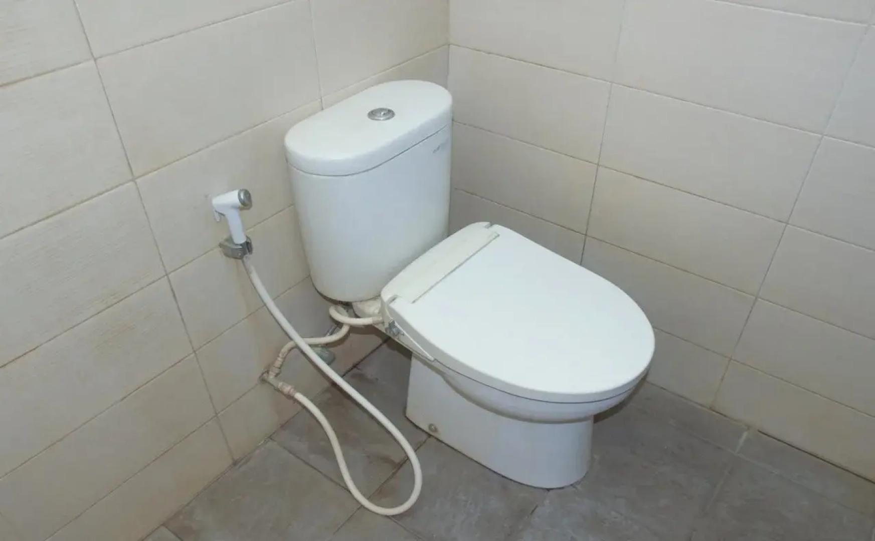 Kutilang Syariah Guest House by RedDoorz