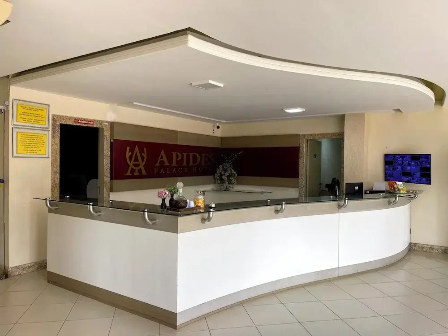 Ápides Palace Hotel