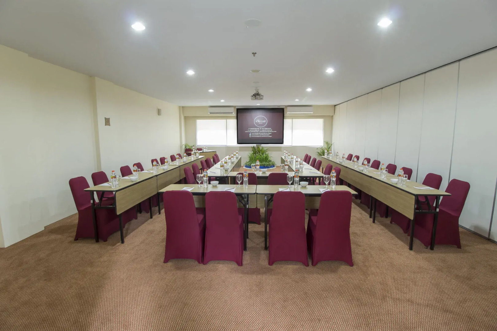 Burza Hotel Yogyakarta