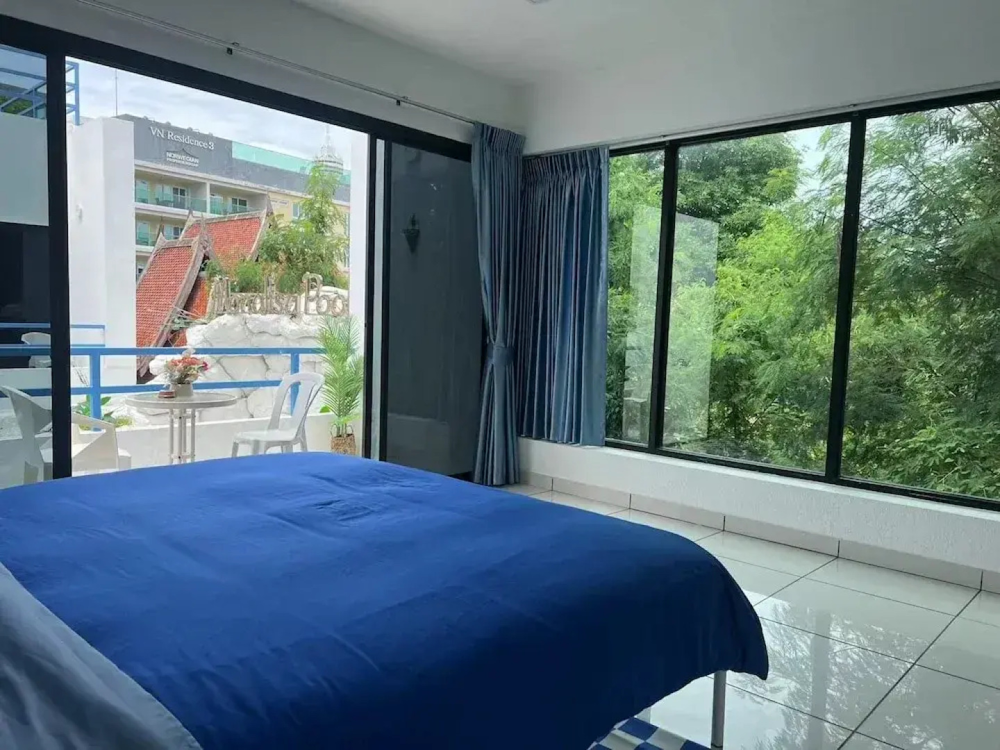 Mona Lisa pool villa