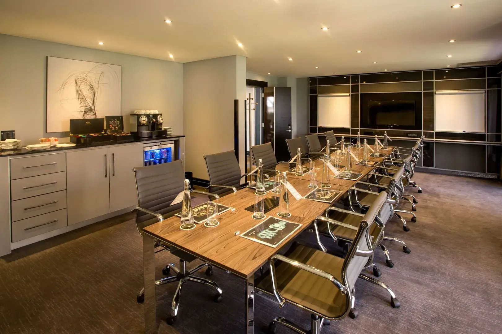 The Maslow Hotel, Sandton