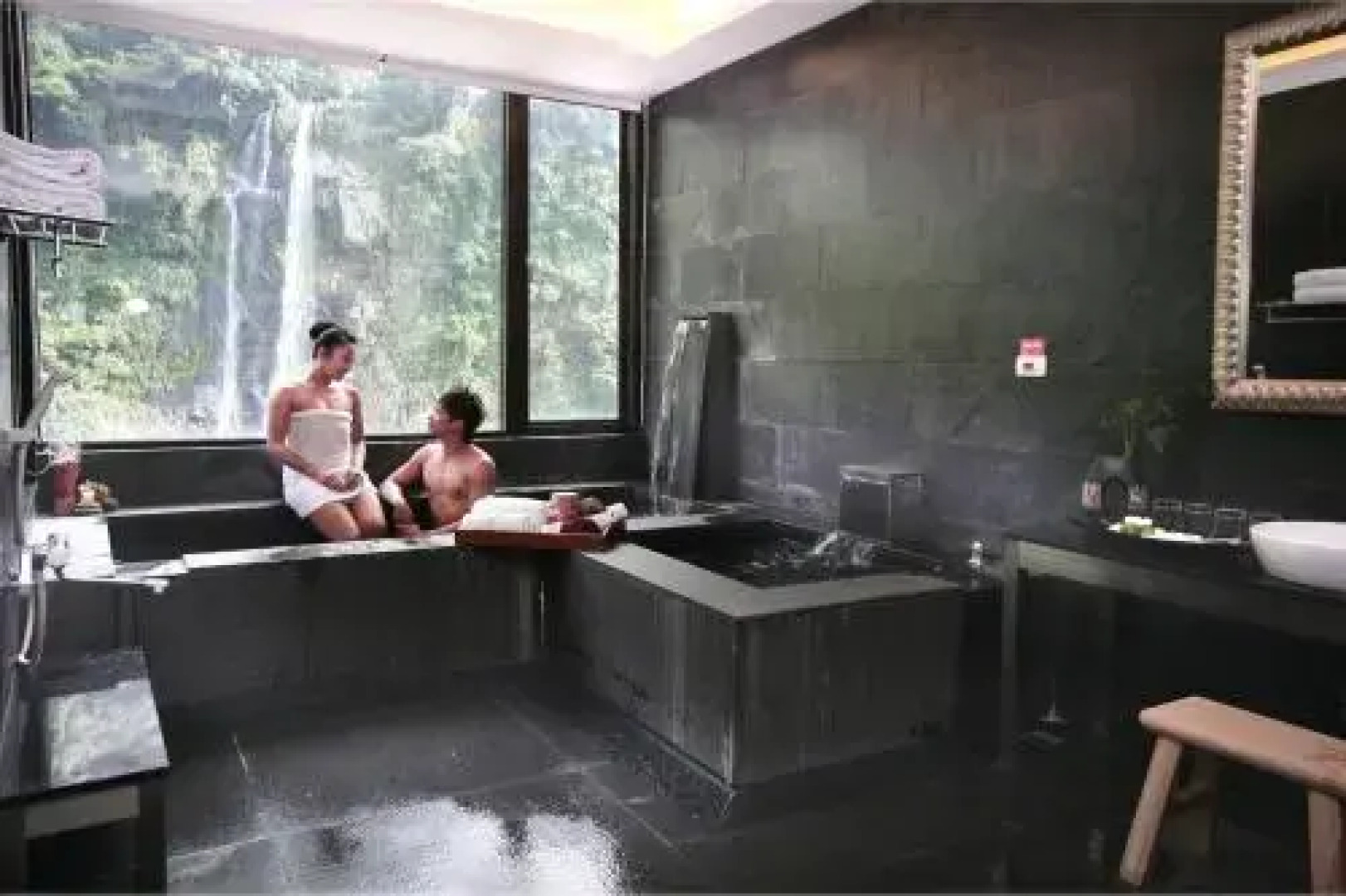 Naluwan Spring Resort Hotel