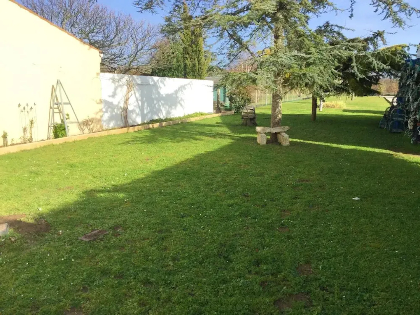 House With 2 Bedrooms in Saint-pierre-d'oléron, With Enclosed Garden a