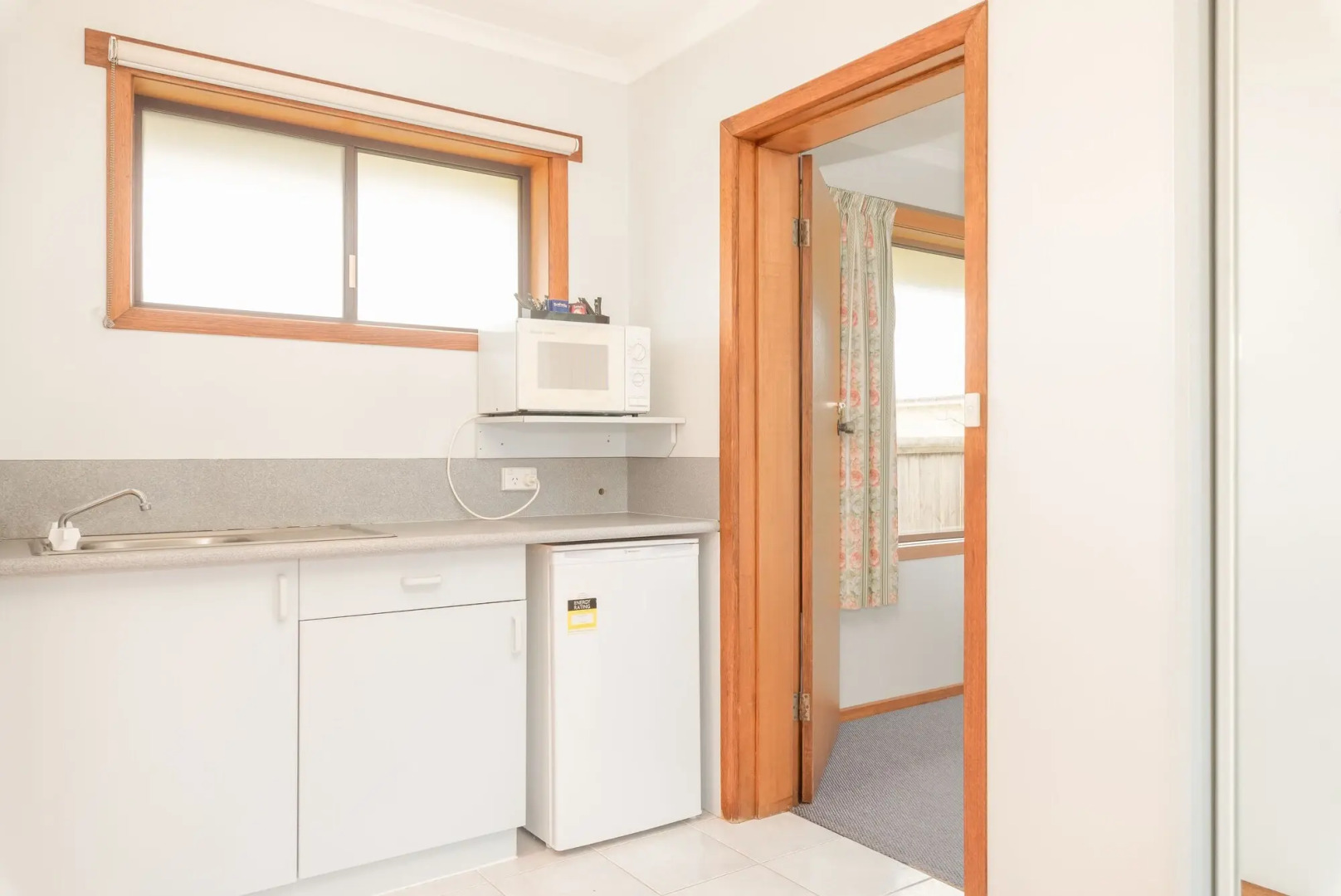 Bass and Flinders Motor Inn