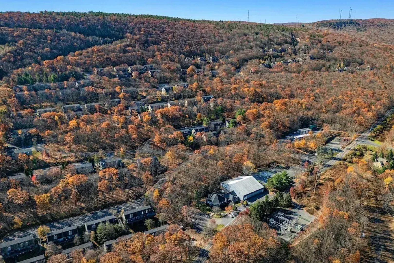 Slopeside Escape by Avantstay Walk to Ski Lifts Arcade Games Shuffleboard