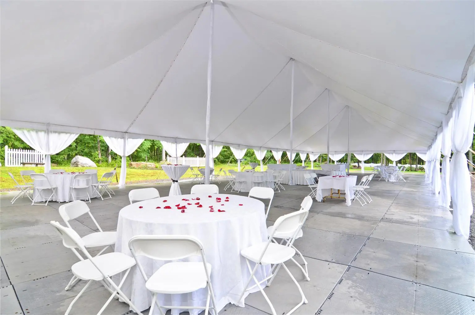 Red Roof Inn & Suites Hazleton