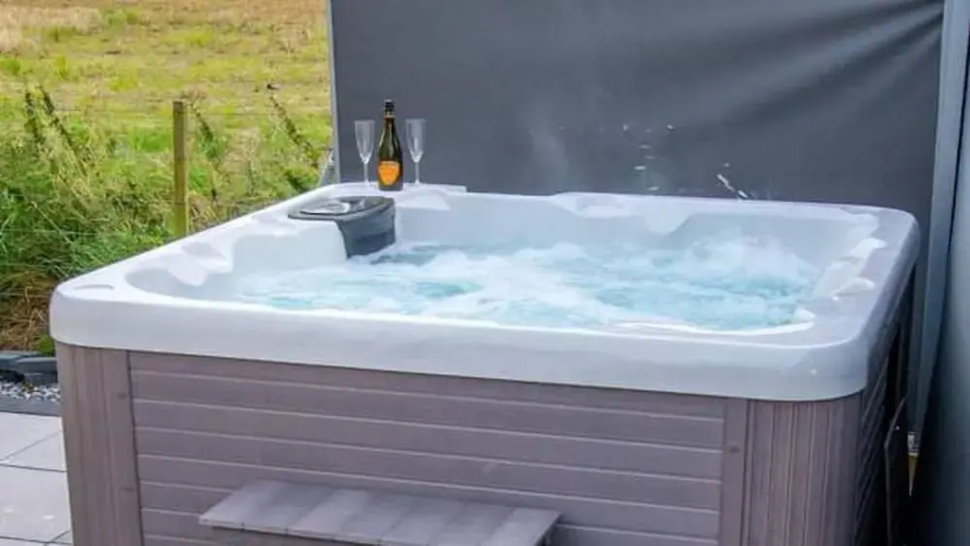 Cocos Corner Cosy Lodge in Morpeth, England, UK