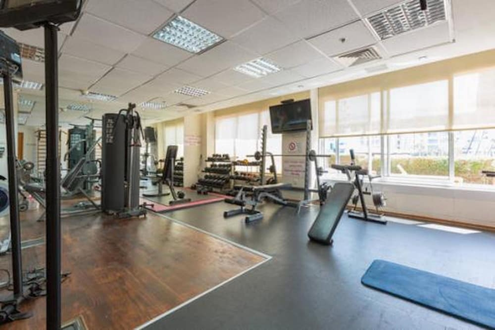 High Class Condo At Marina By Feelhome