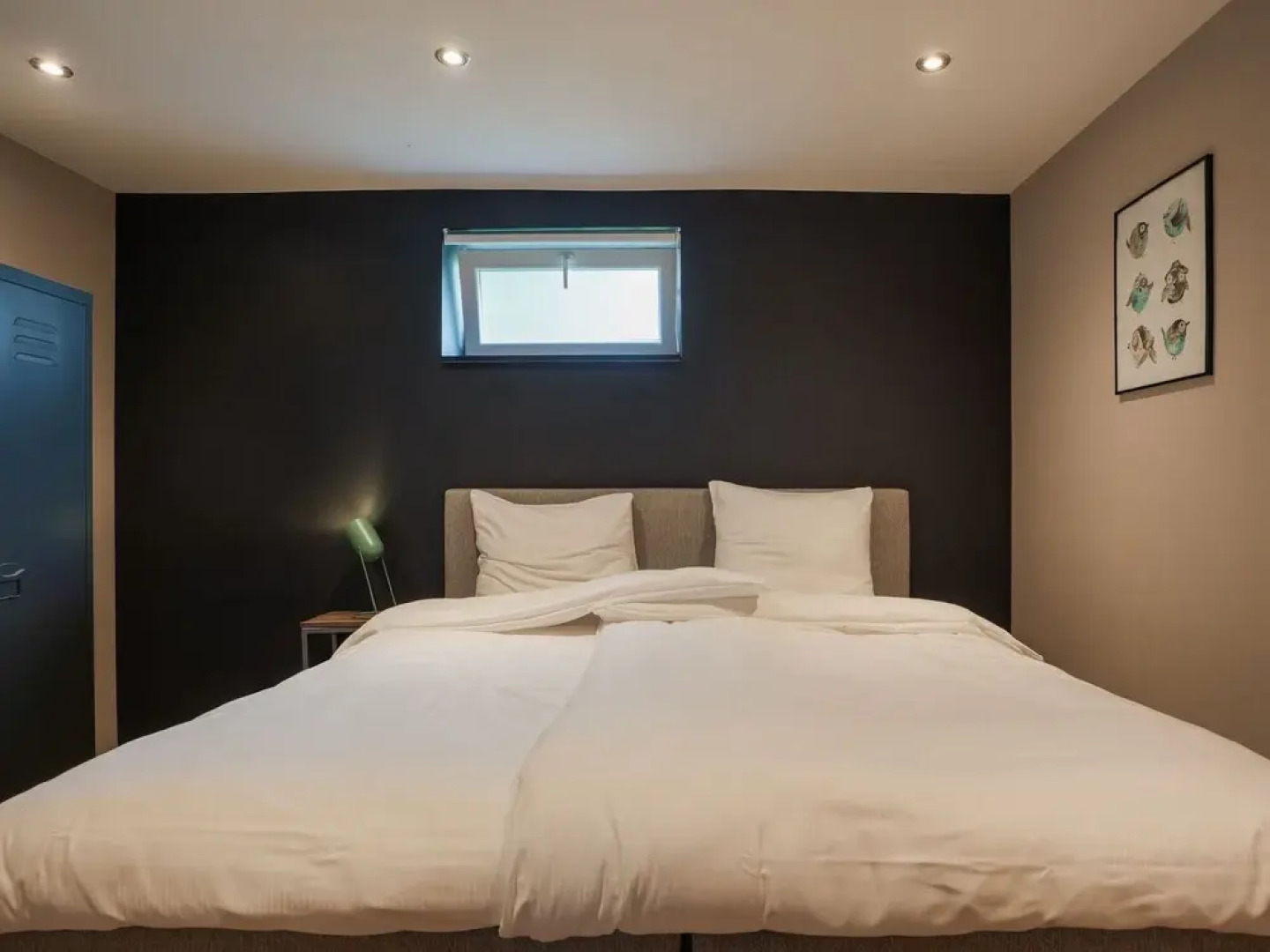 Scenic Escape With Garden