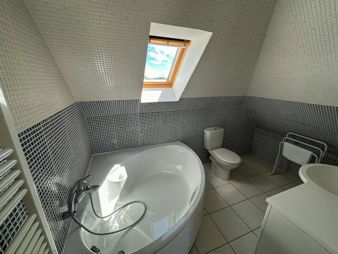 House in Ploudalmezeau With Beach Access