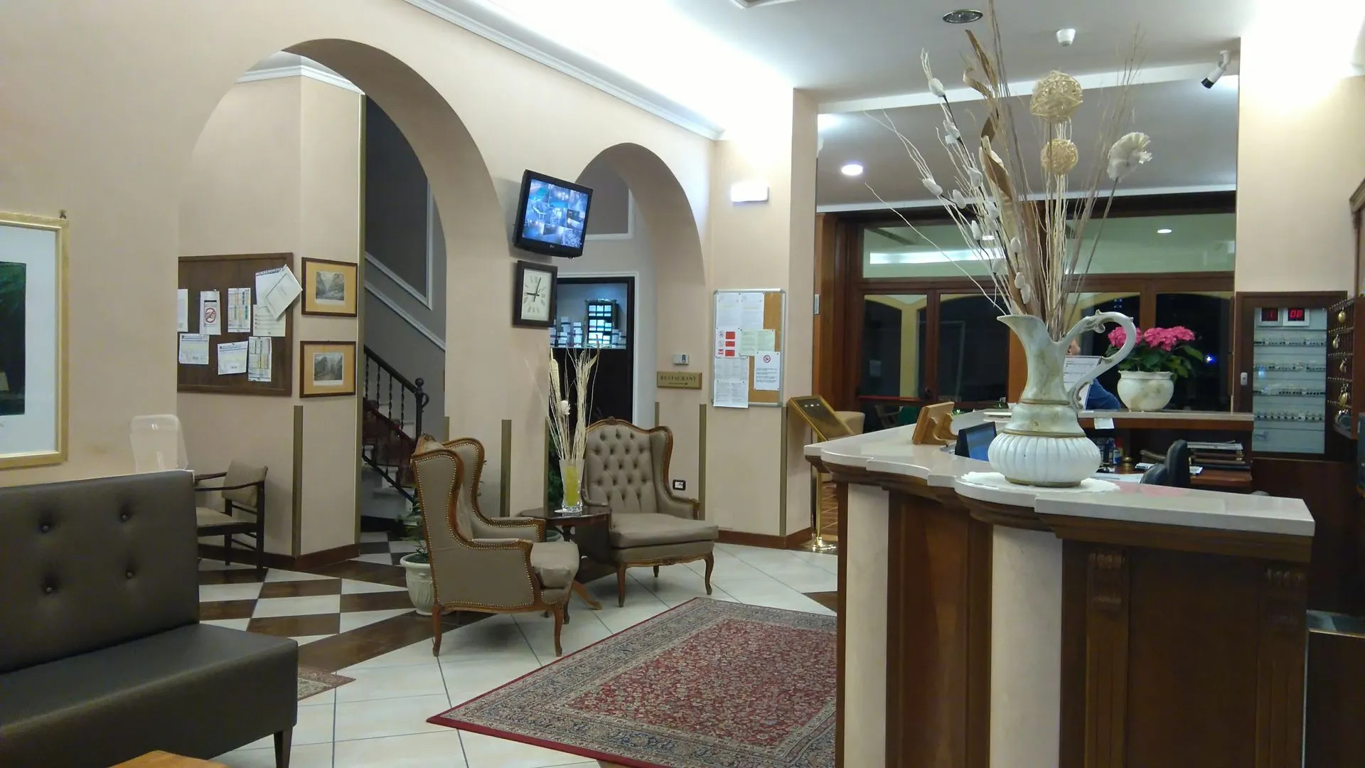 Hotel Flora