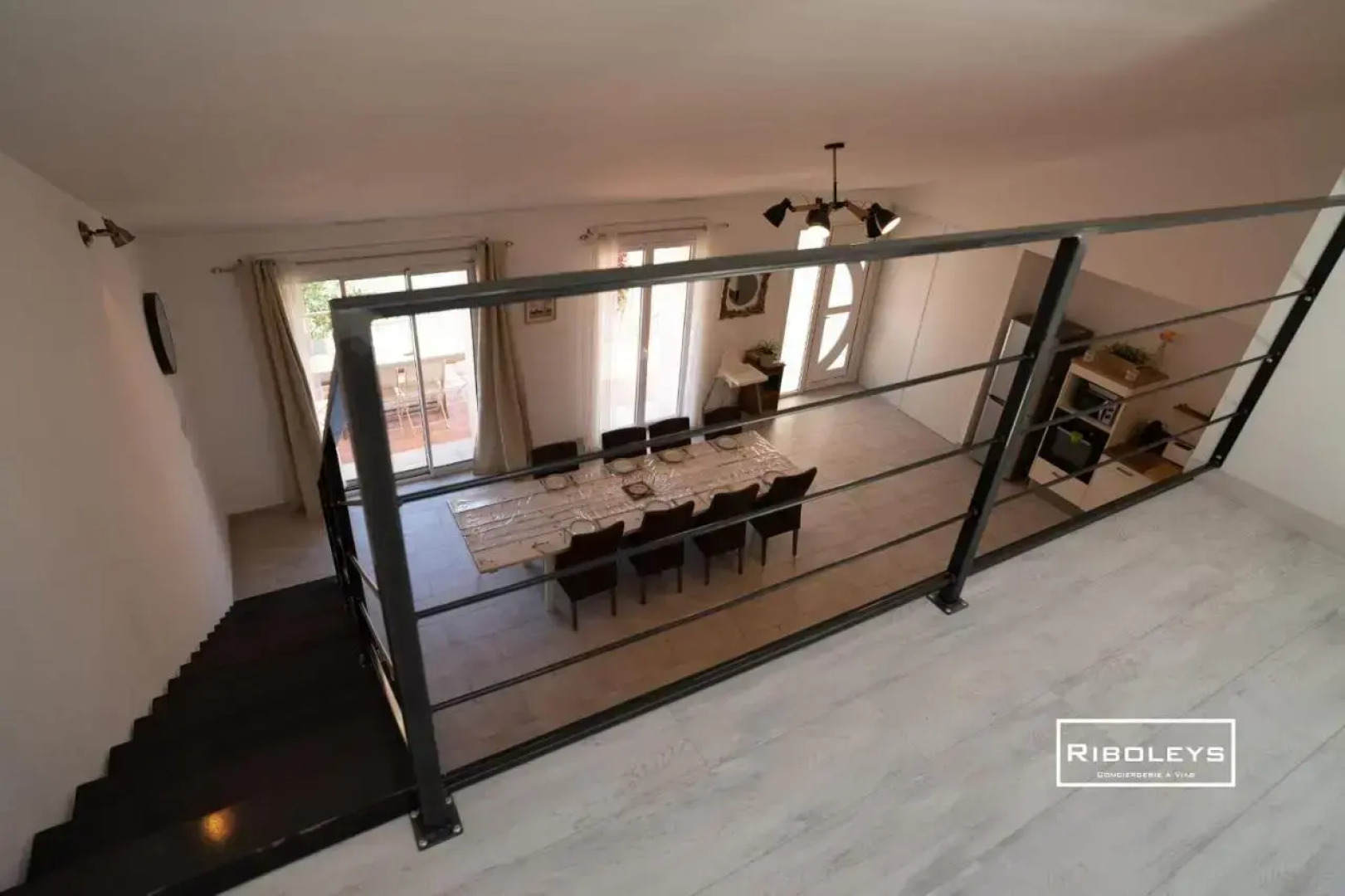 Sublime Loft de 130m² calme à Vias-Village